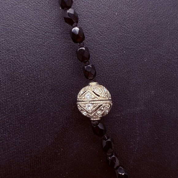 Black Faceted Beaded Clear Rhinestone Station Long Necklace Silver Tone - Picture 6 of 8